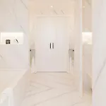 Hotel Chiado & 5*