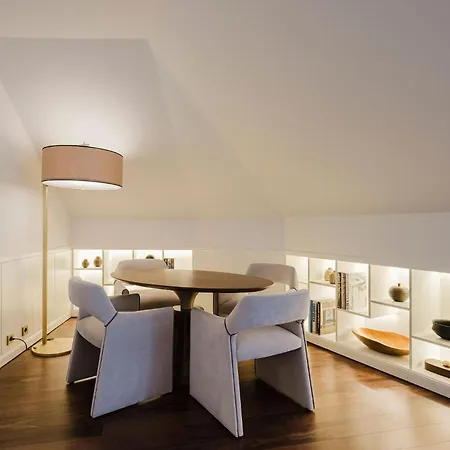 Szálloda Chiado & 5*