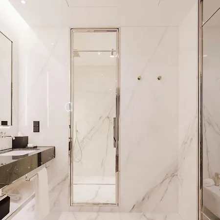 Chiado & Szálloda 5*