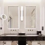 Hotell Chiado & 5*