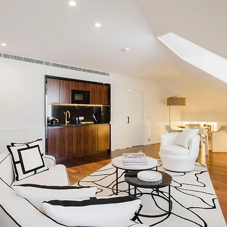 Hotel Chiado &